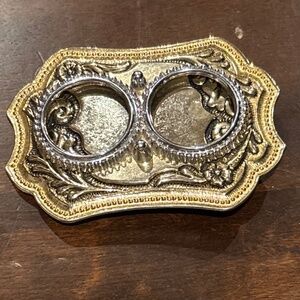 Belt buckle for your coins